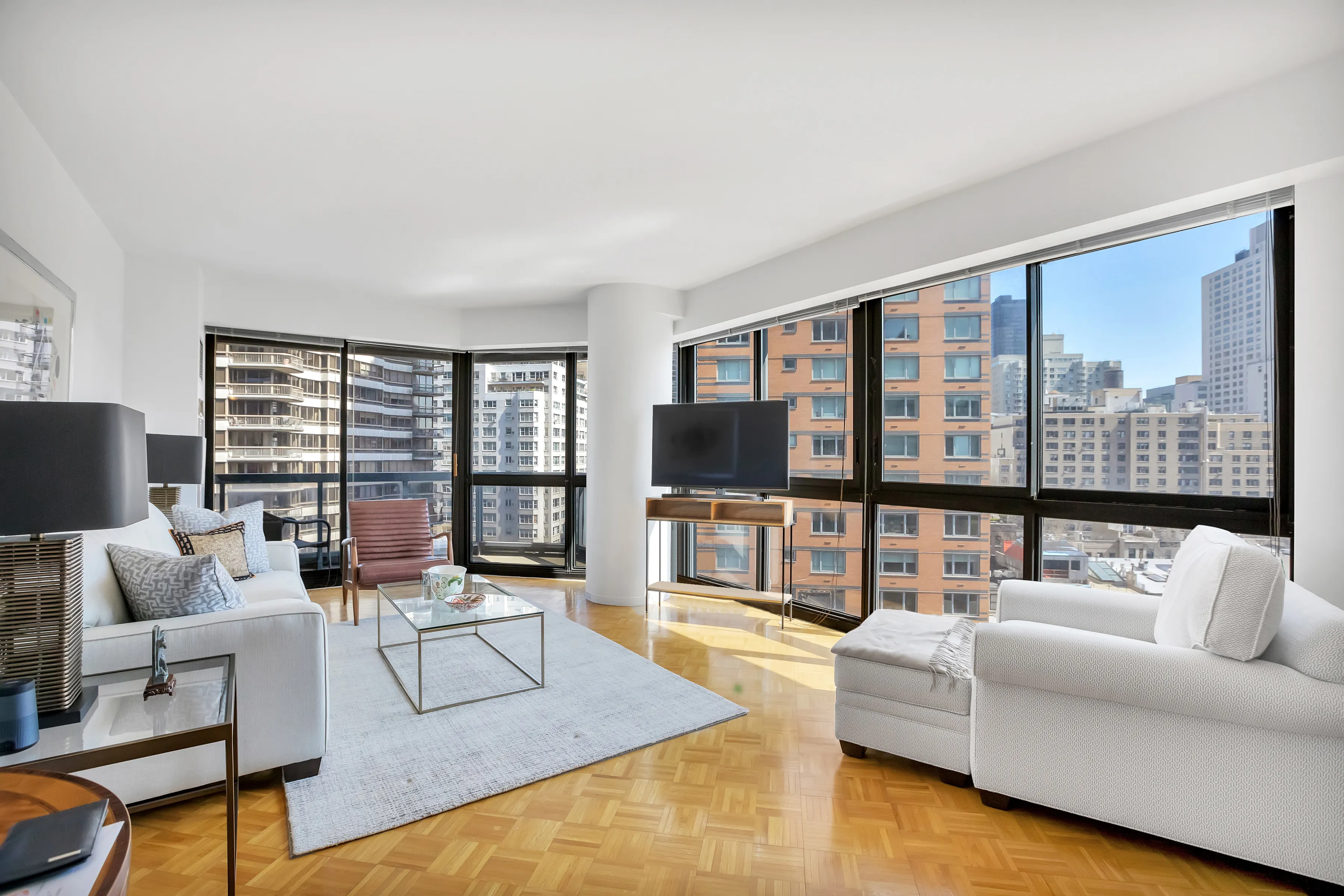 200 East 61st Street #10E in Lenox Hill, Manhattan | StreetEasy