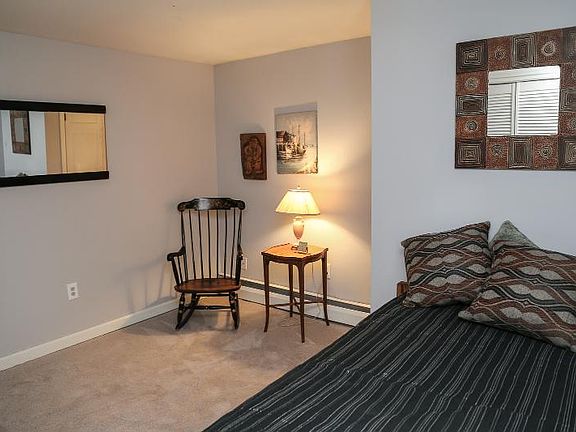 5th image of 90 Flintlocke Dr