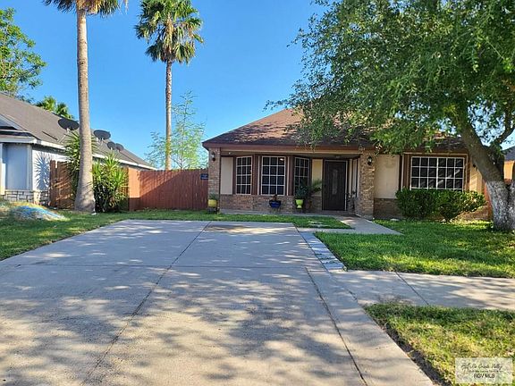 2nd image of 6014 Frio River St