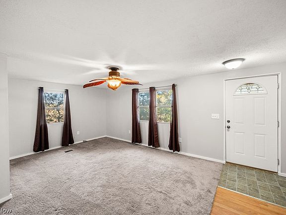 2nd image of 58 Rock Ridge Rd