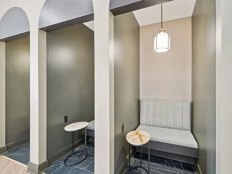 Arden Pines Luxury Apartments — Photo 28