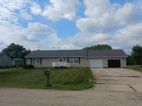 6780 N Friday Rd, Byron, IL 61010