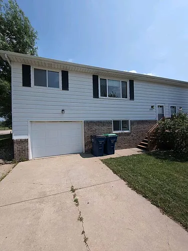 2641-2643 Nicholas Dr Photo 1 2641-2643 Nicholas Dr Photo 1