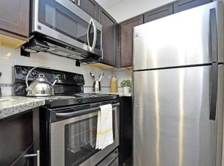 1027 Everett Ave APT 06, Louisville, KY 40204