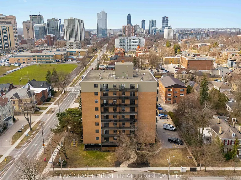 498 Queens Ave #802 — Photo 29