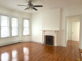 1918 Cortelyou Rd, Brooklyn, NY