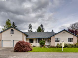 14975 SW Daphne Ct, Beaverton, OR 97007