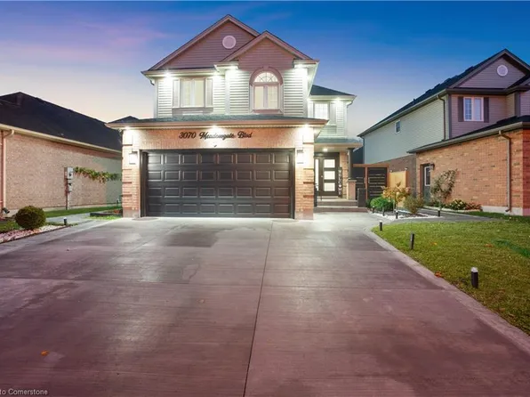 3070 Meadowgate Blvd, London, ON N6M 1L1