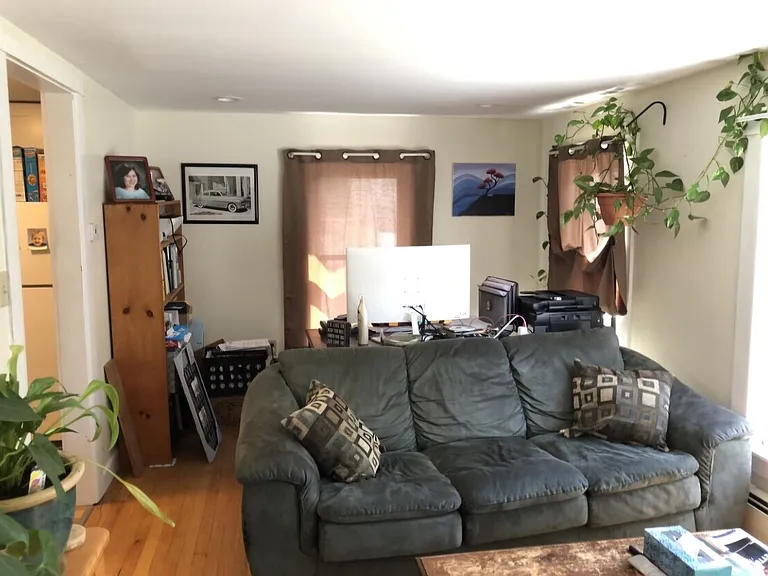 51 Ashuelot St — Photo 8