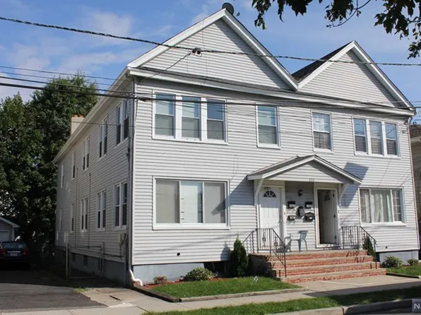 222 Irving Pl APT 1, Lyndhurst, NJ 07071