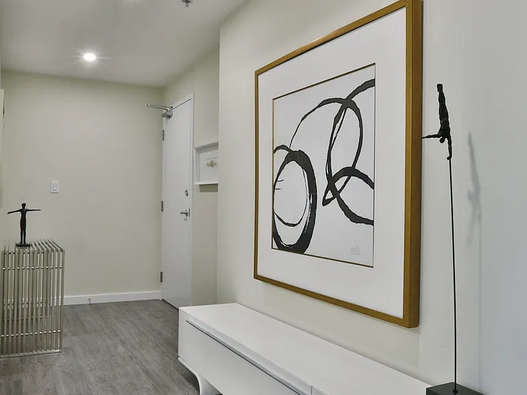 283 Portage Ave — Photo 35