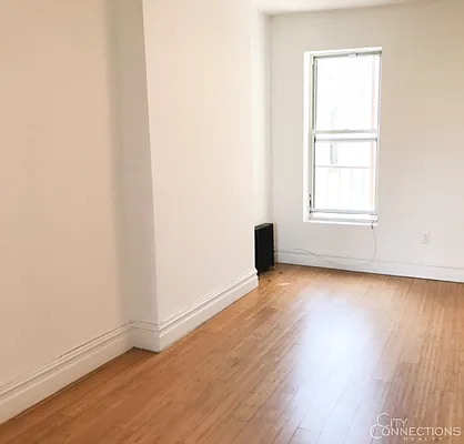 Rented by City Connections Realty | media 19