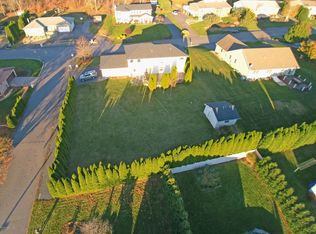 128 Laurie Ln, Hughestown, PA 18640