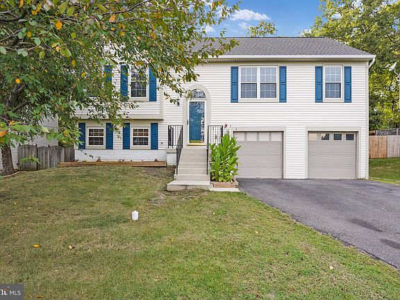 2nd image of 12 Scarborough Ct