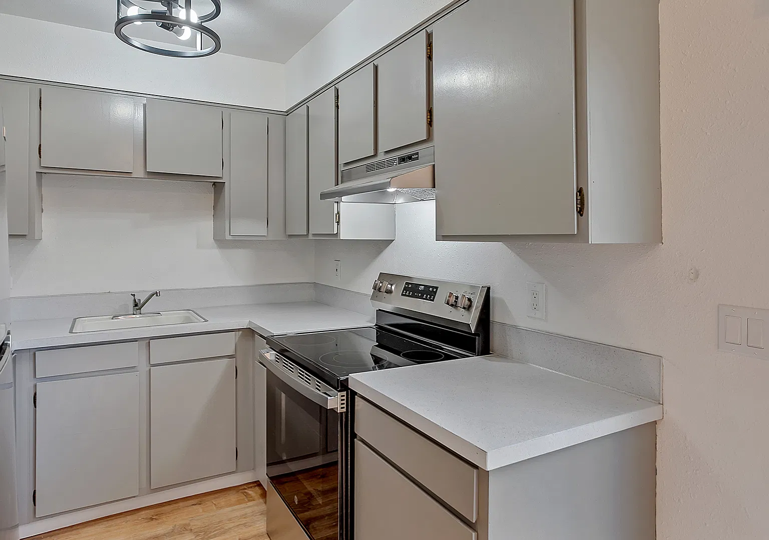 200 Kennel Ave — Photo 4