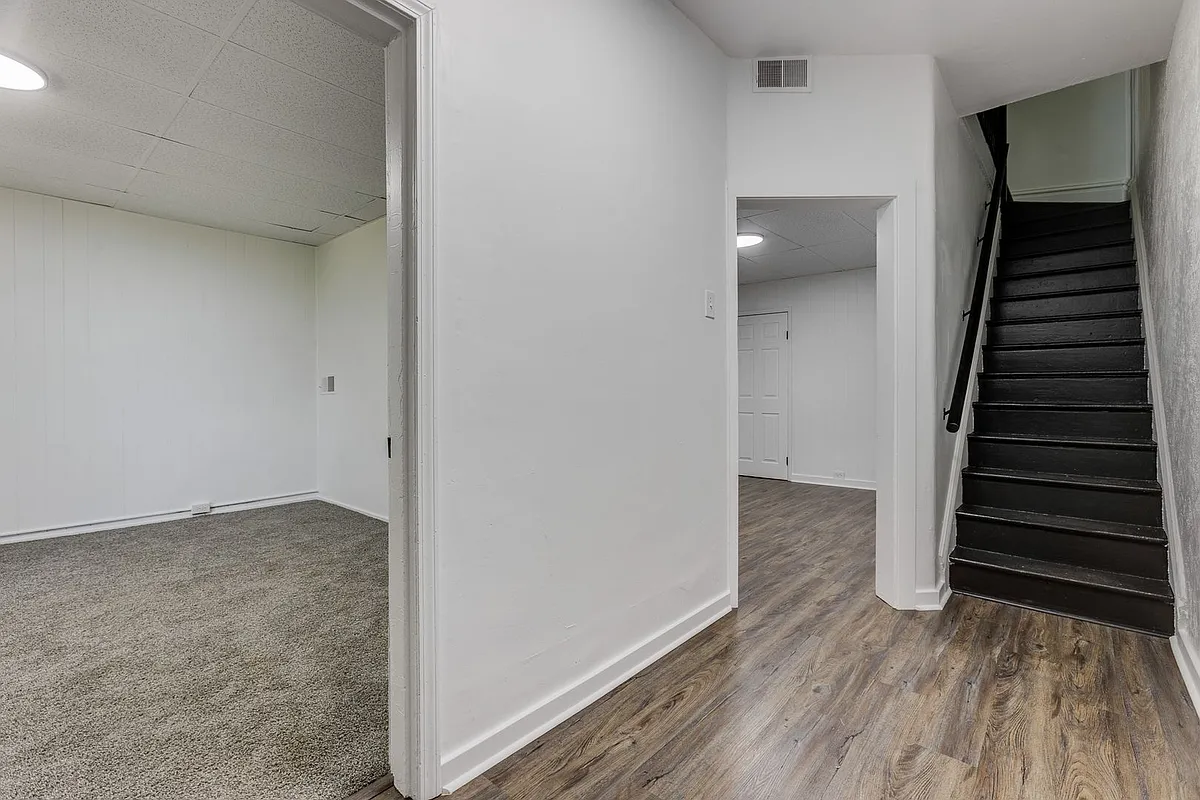 Building Photo - 929 Climax St