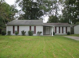 15 Lakewood Ct, Jacksonville, NC 28546