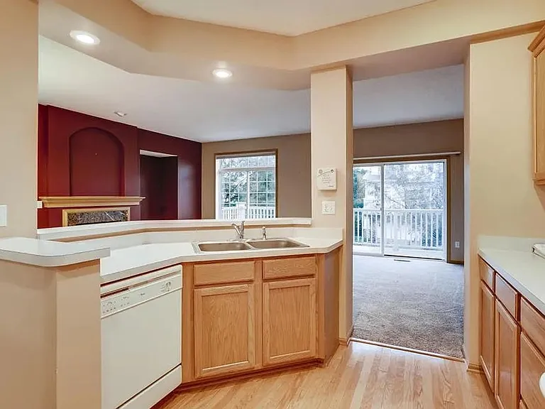 2249 Eagle Trace Ln — Photo 12