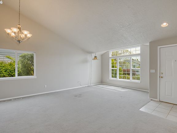 5th image of 15085 Spy Glass Ln