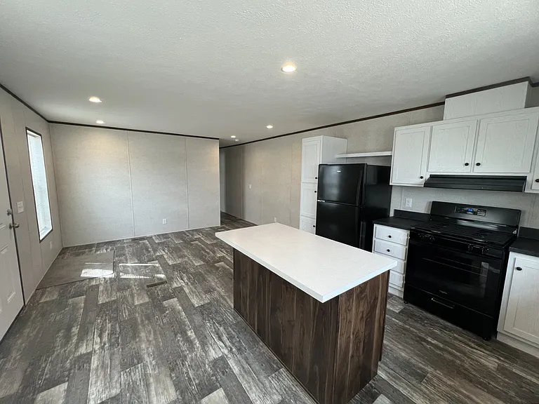 607 W Elm Ave #171 — Photo 1