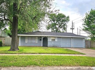 13902 Oak Leaf Ln, Houston, TX 77015