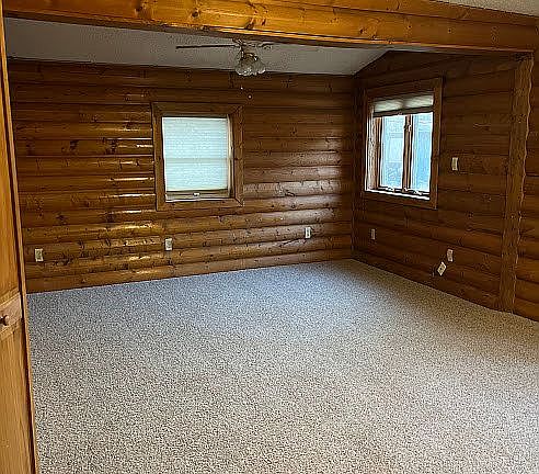 Large Bedroom