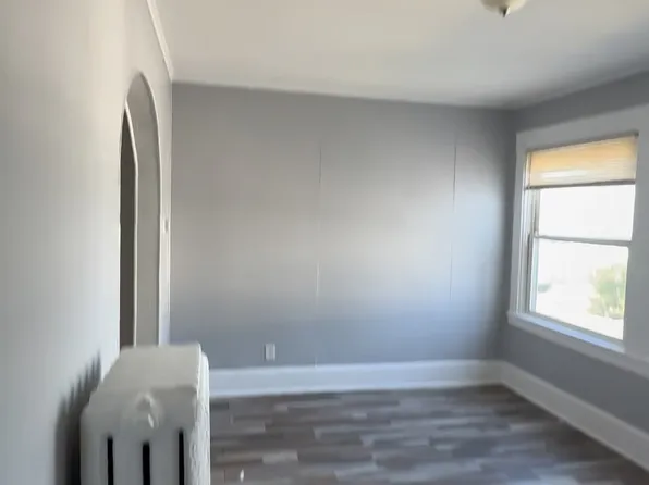 32 Finlay Pl #2L, Newark, NJ 07106