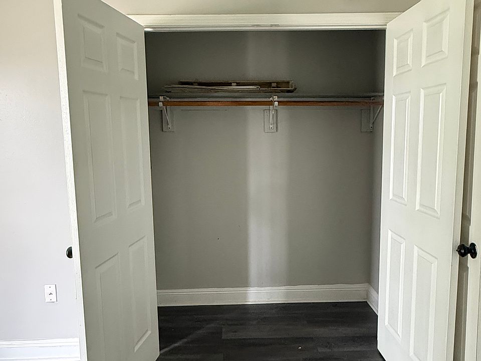 1st image of 3312 Shangri La Dr