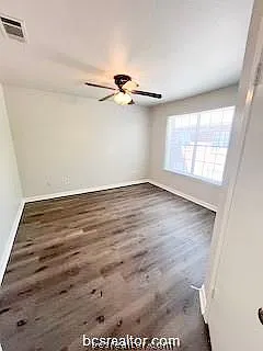 701D Balcones Dr #53 — Photo 7