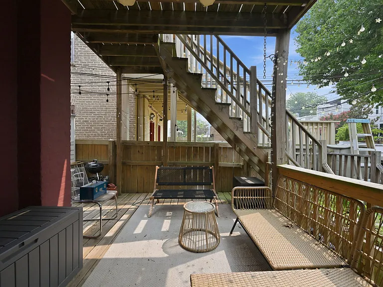 330 14th Pl NE #2 — Photo 16