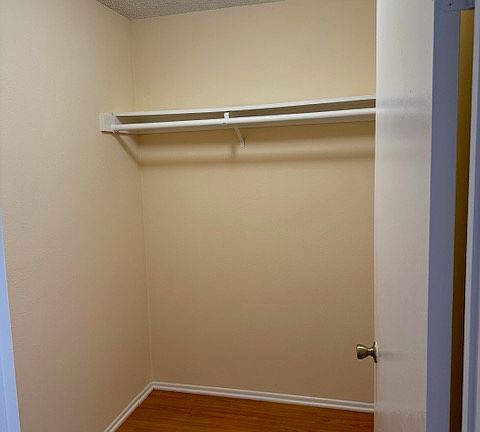 5th image of 1305 Stanley Ave APT 15