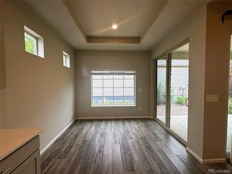 6652 Golden Briar Ln — Photo 16