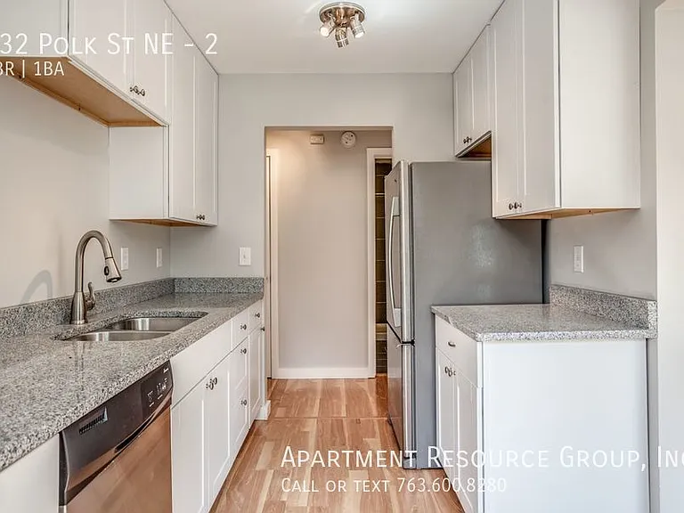 732 Polk St NE #2 — Photo 8