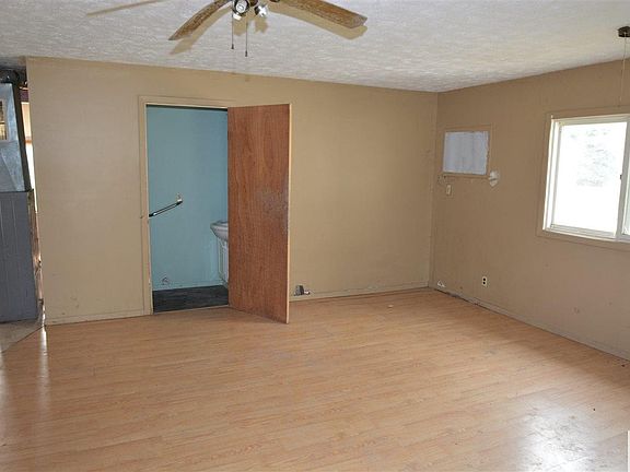 2nd image of 248 2nd Ave