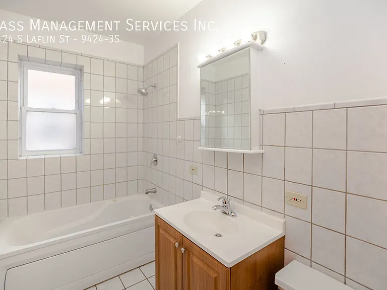 9424 S Laflin St #3S — Photo 8