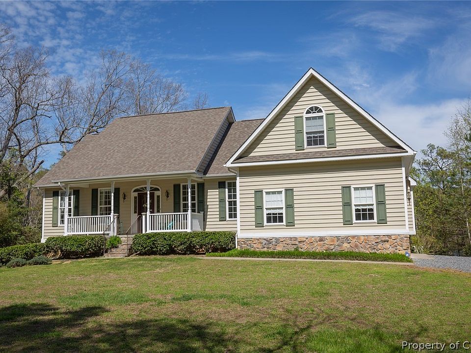1st image of 728 Southgate Dr