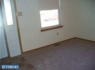 800 Bem St, Riverside, NJ 08075