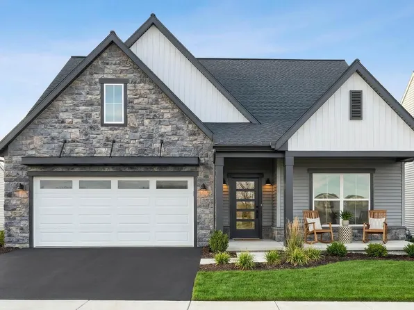 475 Pinnacle Ridge Dr, Annville, PA 17003