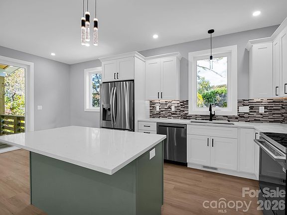 5th image of 3 Pinnacle View Rd