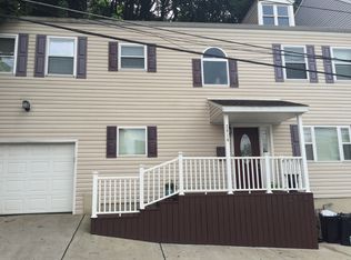 2914 Mary St, Pittsburgh, PA 15203