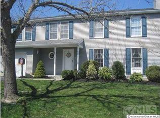 38 Beacon Dr, Barnegat, NJ 08005