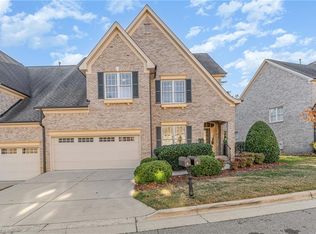 5 Linden Ln, Greensboro, NC 27410