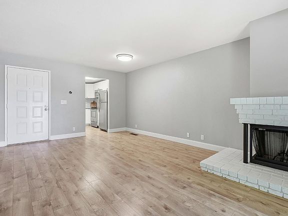 3rd image of 1805 Shirley Dr