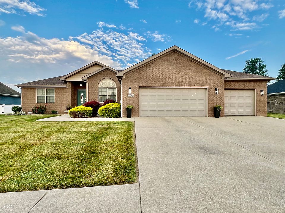 1st image of 1980 Sophia Ln