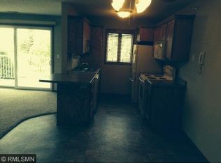 300 Whispering Ln, Hastings, MN 55033