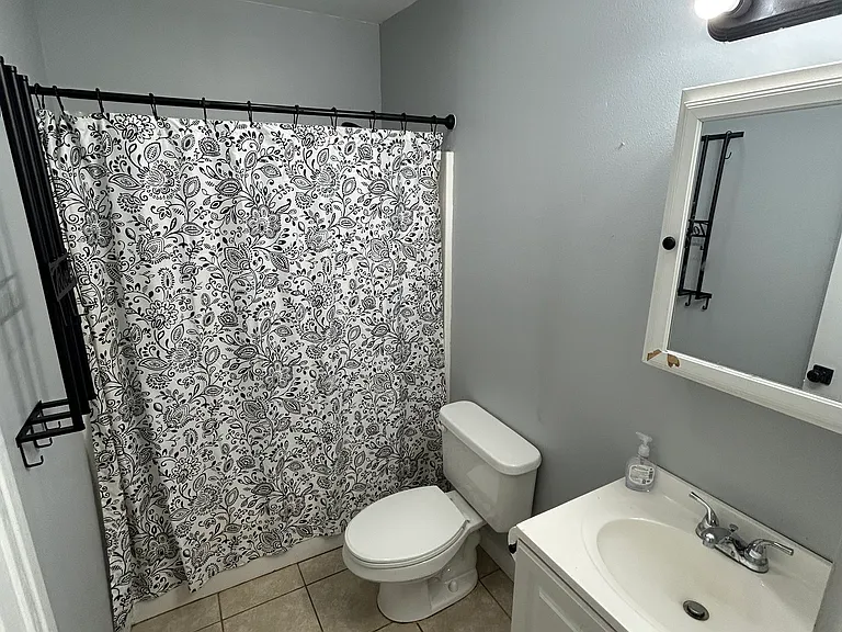 101 Tennessee St #B — Photo 2