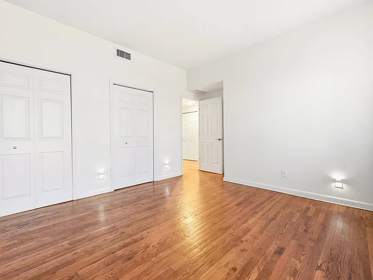 357 Varick St #123B — Photo 14