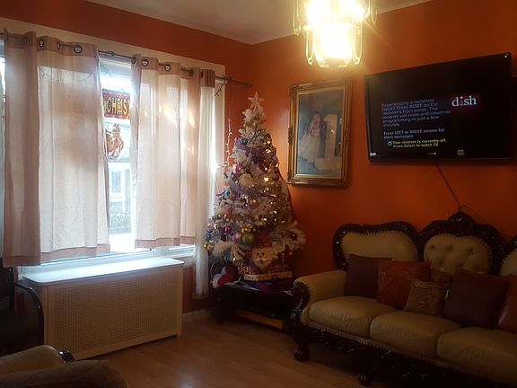 4th image of 8827 88th St