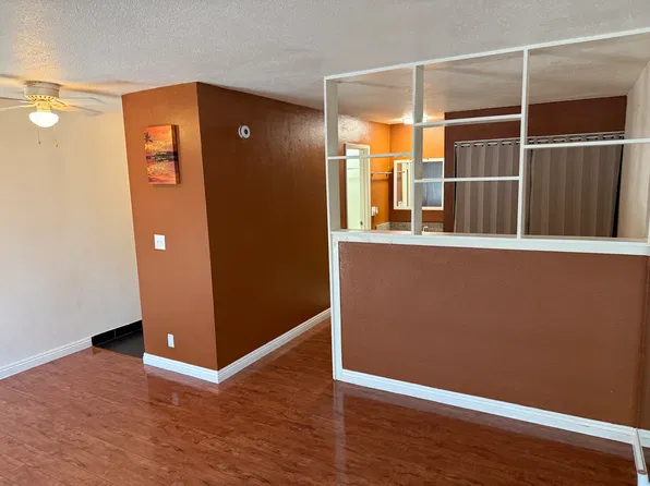 4600 University Center Dr, Las Vegas, NV