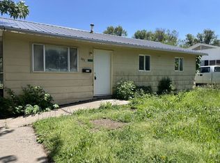 1920 SE Pennsylvania Ave, Topeka, KS 66607